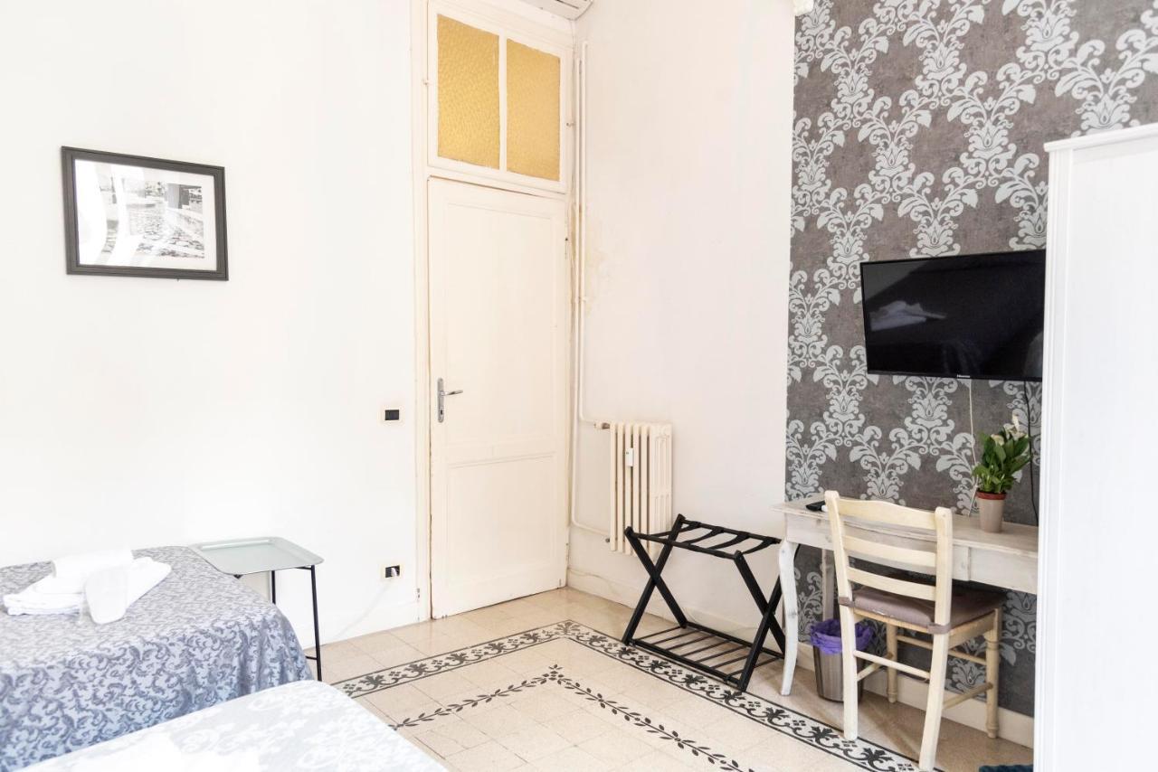 Merulana Suite Apartment Рим Екстер'єр фото