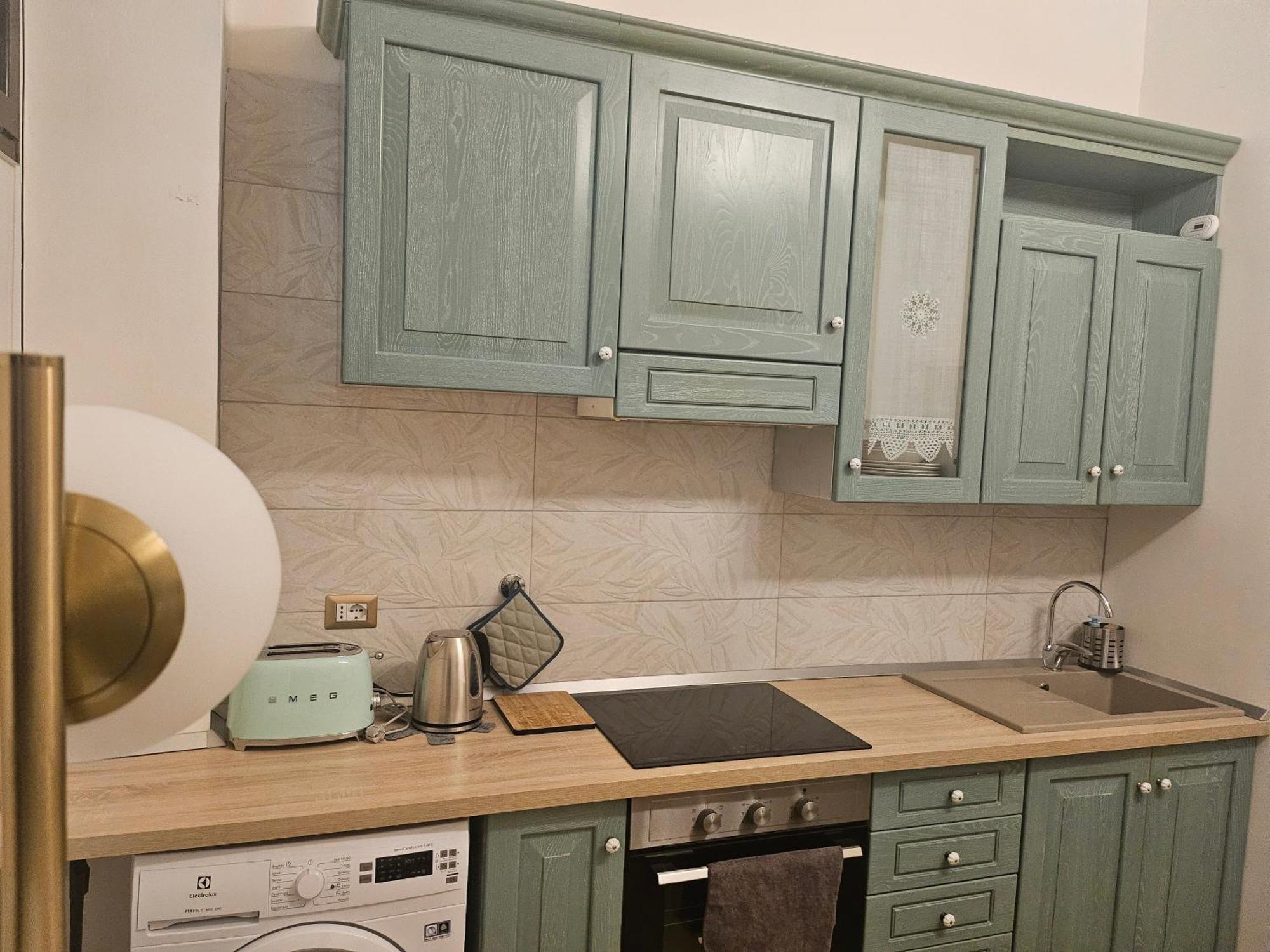 Merulana Suite Apartment Рим Екстер'єр фото