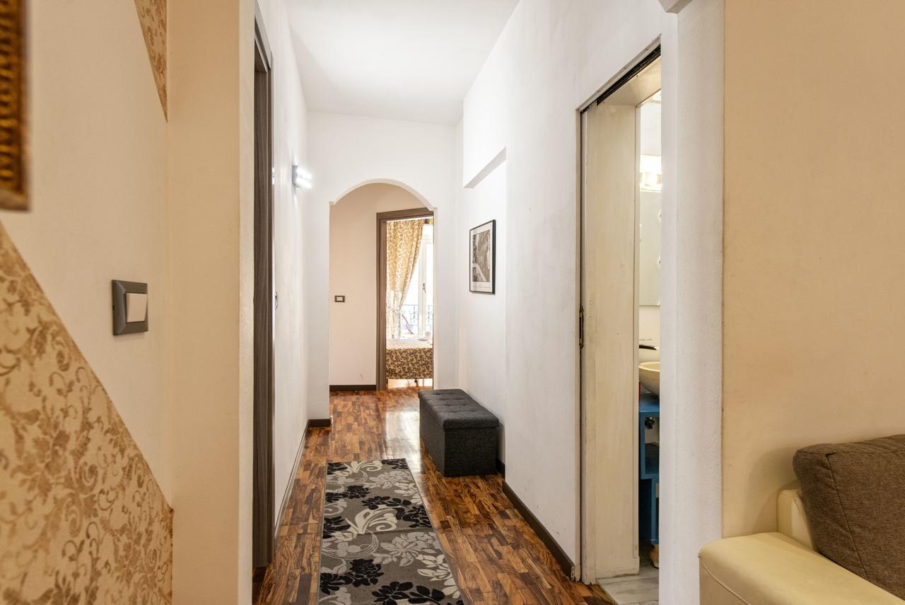 Merulana Suite Apartment Рим Екстер'єр фото